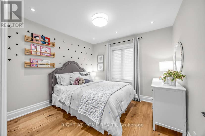 21 Austin Terrace — photo 28 of 39