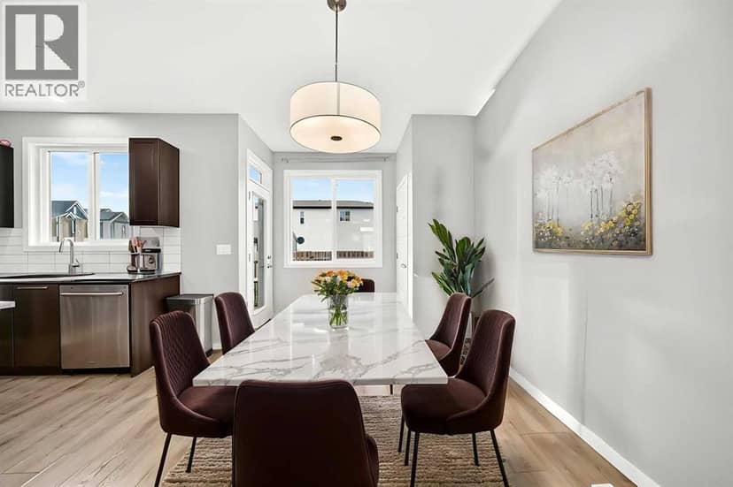 329 Seton Circle SE, Calgary, photo 8