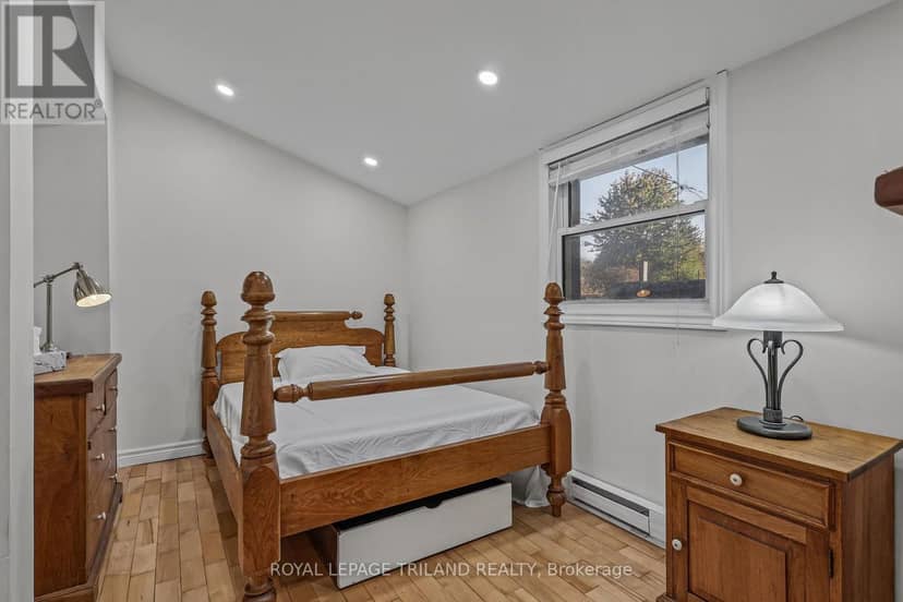 3137 Hale Street — photo 15 of 40