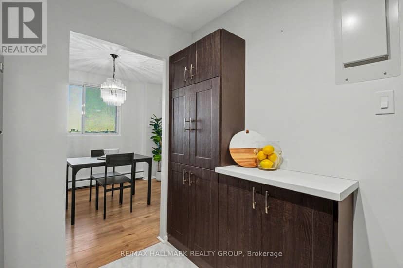 401 - 2630 Southvale Crescent — photo 10 of 27