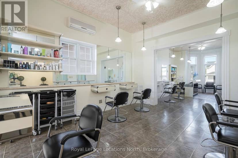 36 Saint Marie Street — photo 22 of 27