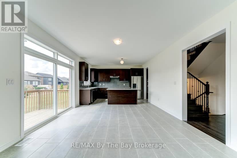 174 Mapleside Drive, Wasaga Beach, photo 7