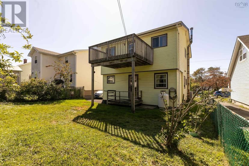 2875 Connaught Avenue — photo 28 of 35