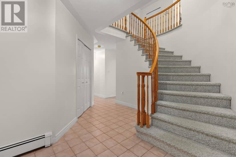 173 Dempster Crescent — photo 25 of 40