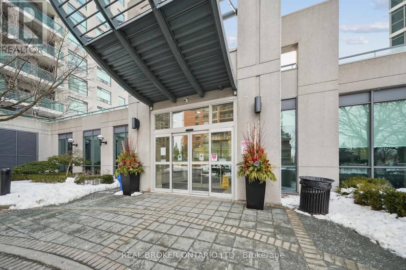 808 - 28 Harrison Garden Boulevard, Toronto