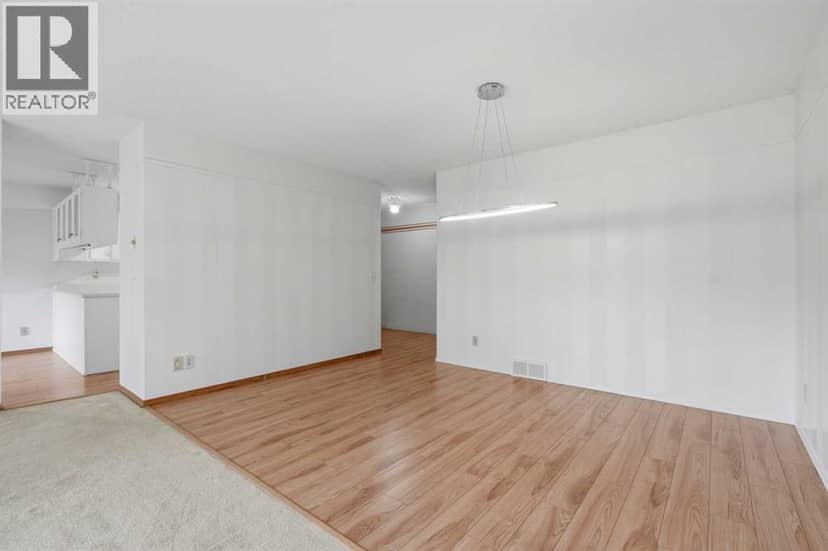 30 Sandarac Circle NW — photo 17 of 40