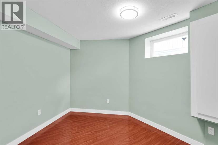 1080 Martindale Boulevard NE — photo 24 of 29