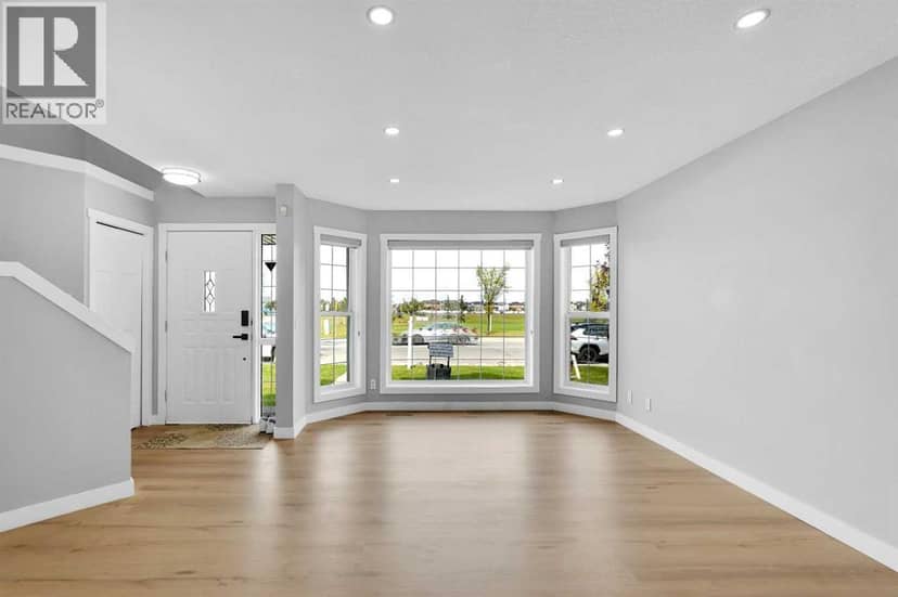 1080 Martindale Boulevard NE, Calgary, photo 4