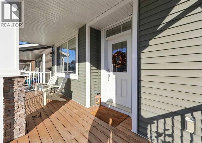 485 River Heights Crescent, Cochrane, photo 3