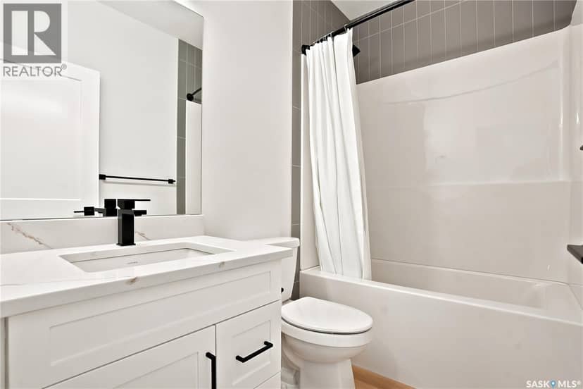 378 Sharma CRESCENT — photo 40 of 40