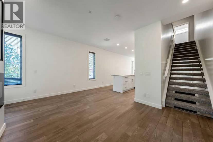 202, 1616 24 Avenue NW — photo 18 of 29