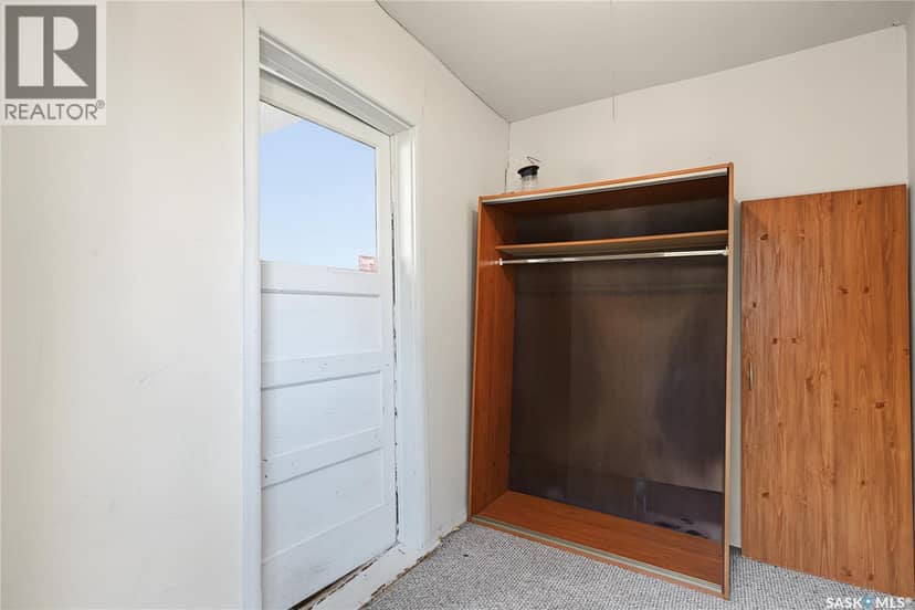 929 Hall Street W, Moose Jaw, photo 3