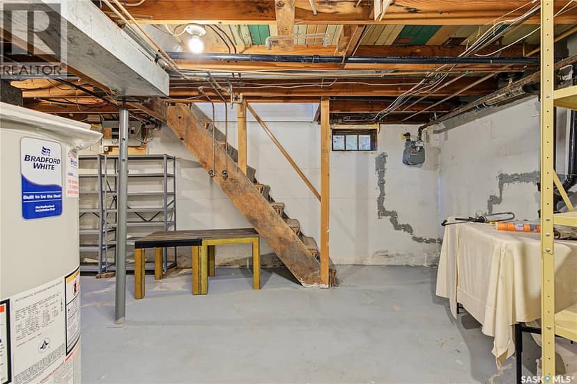 929 Hall Street W — photo 29 of 40