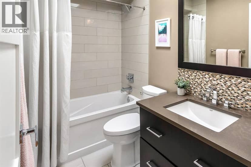 1834 30 Avenue SW — photo 25 of 39