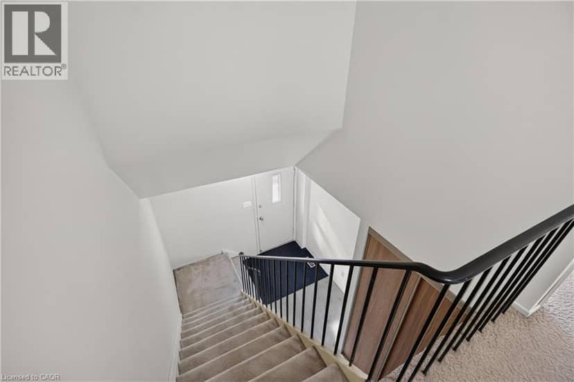 1556 LANCASTER Drive Unit# 74 — photo 19 of 40