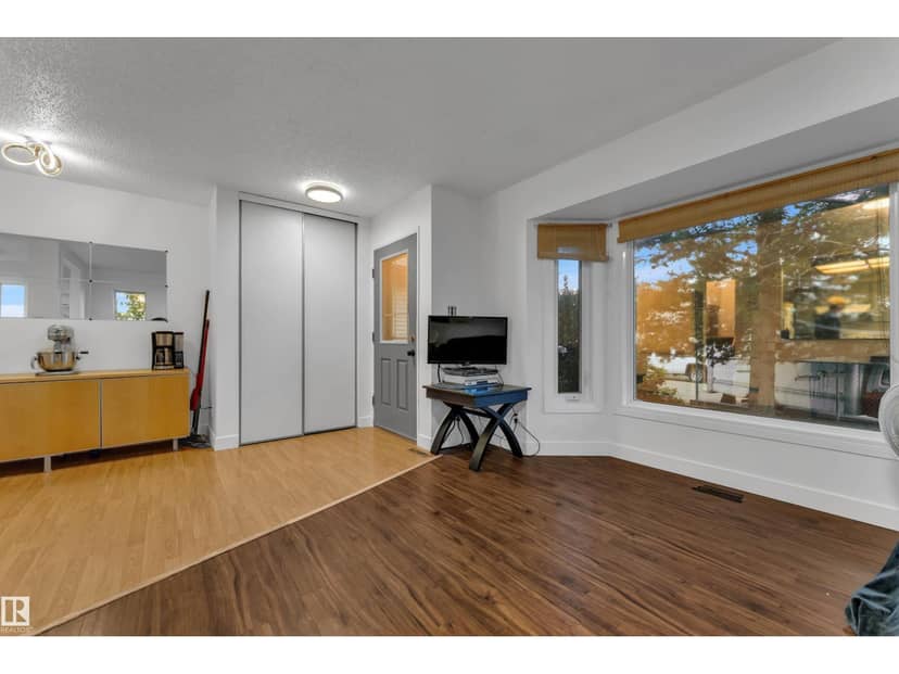 442 Kirkpatrick Cr NW, Edmonton, photo 7