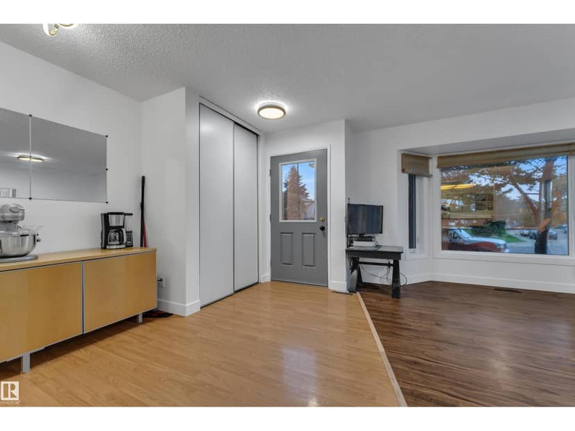 442 Kirkpatrick Cr NW, Edmonton, photo 5