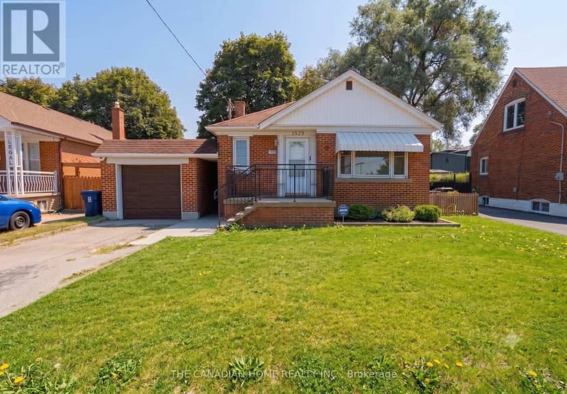 1373 Pharmacy Avenue — photo 2 of 40