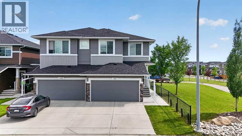 125 Redstone Common NE, Calgary, photo 3