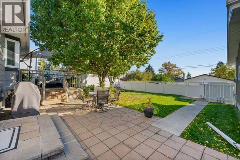 7804 7 Street SW — photo 33 of 40