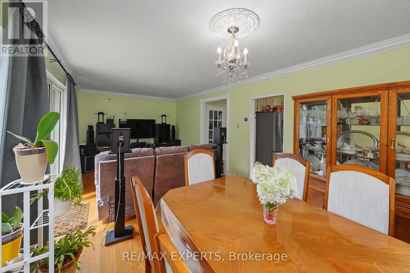 71 Dogwood Crescent — photo 15 of 40