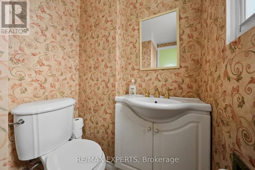 71 Dogwood Crescent — photo 22 of 40