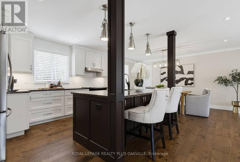 340 Clarendon Drive — photo 11 of 40