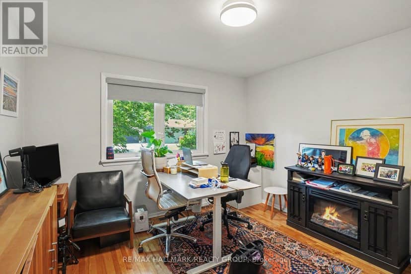 657 Golden Avenue — photo 16 of 39