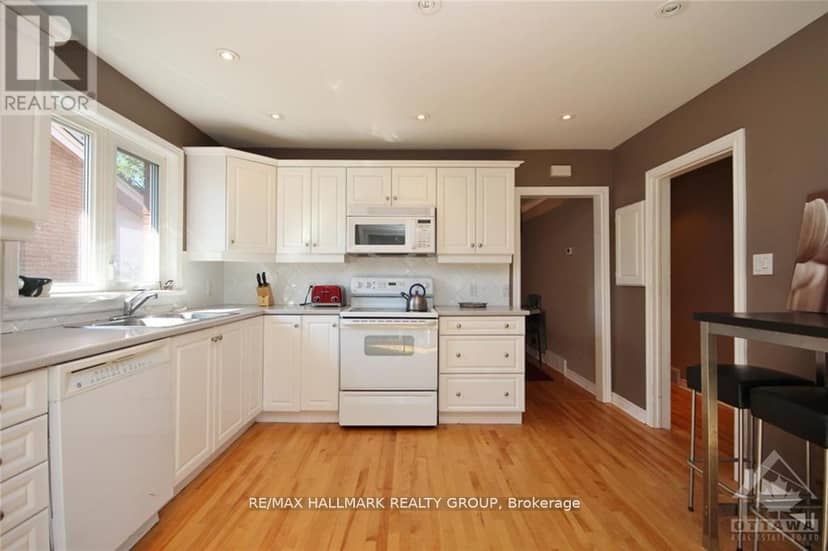 657 Golden Avenue — photo 29 of 39