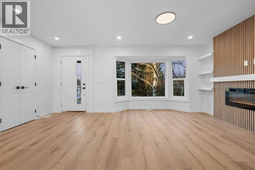 423 Queen Anne Way SE — photo 11 of 40