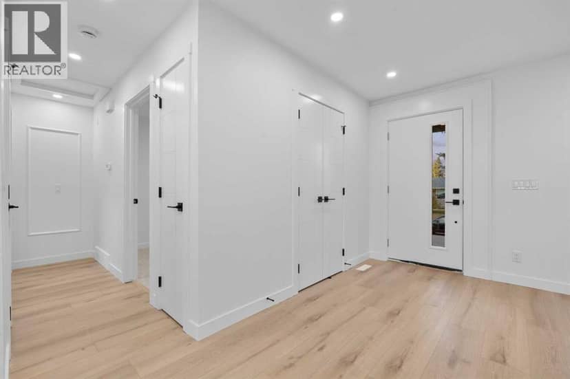 423 Queen Anne Way SE — photo 15 of 40