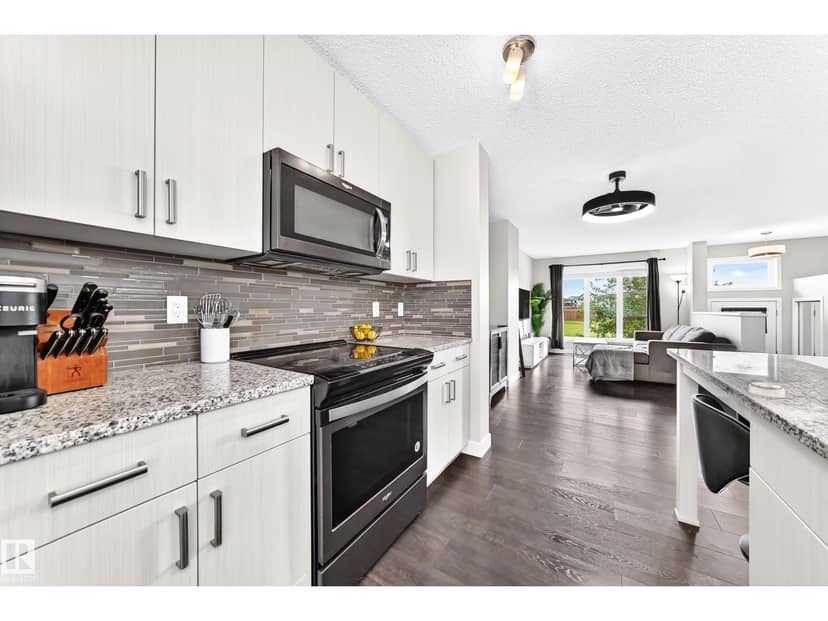 #43 4470 Prowse Rd SW — photo 9 of 40