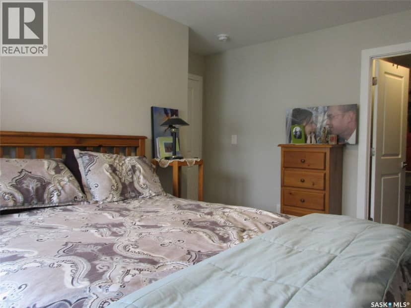 3451 Elgaard DRIVE — photo 13 of 29