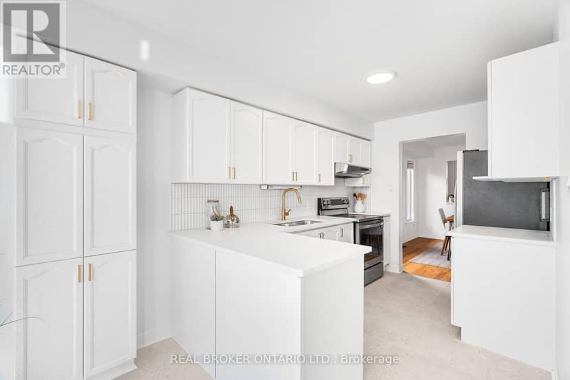 191 Thornbury Crescent — photo 15 of 40
