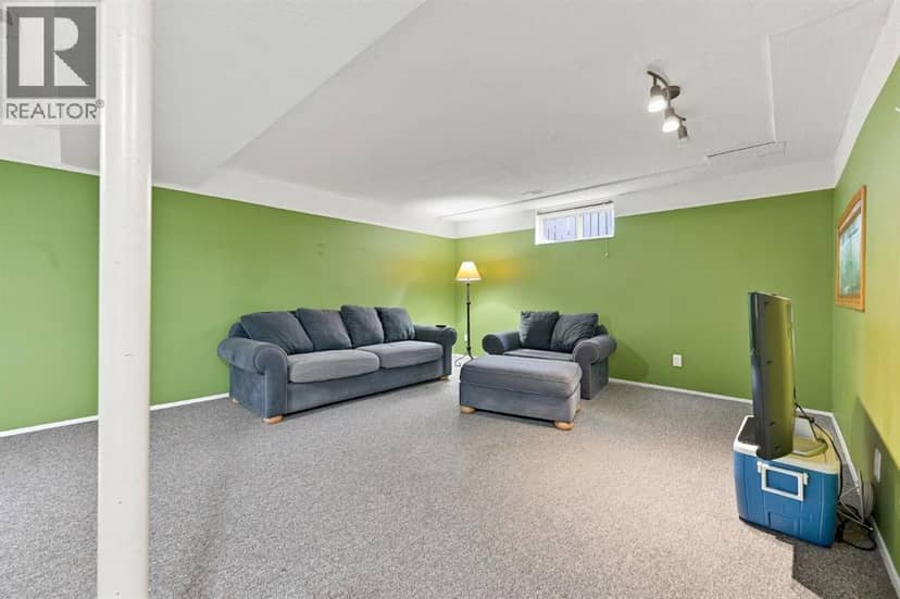 55 Macewan Park Way NW — photo 15 of 28