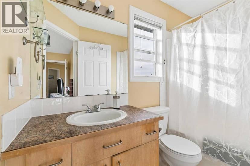 829 Westmount Drive — photo 13 of 24