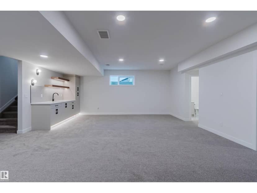 812 Elderberry CO NW — photo 37 of 40