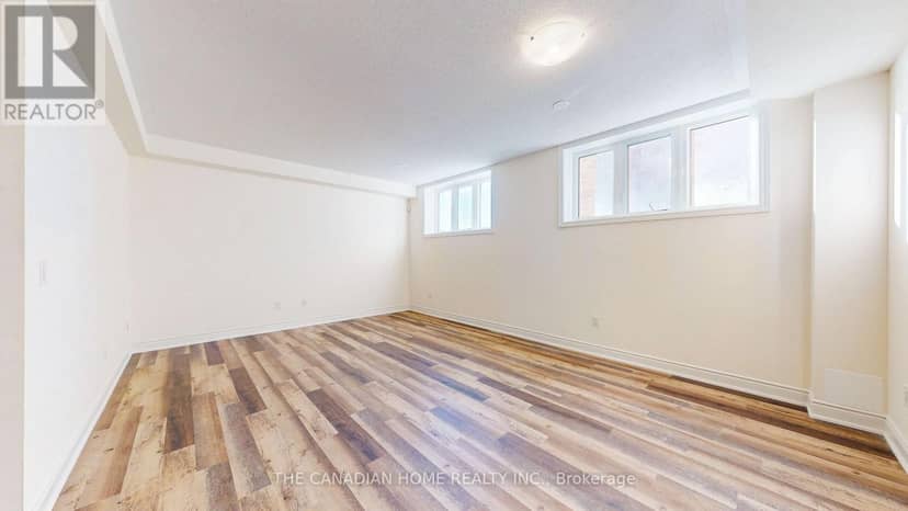 27 Stratford Drive — photo 37 of 40