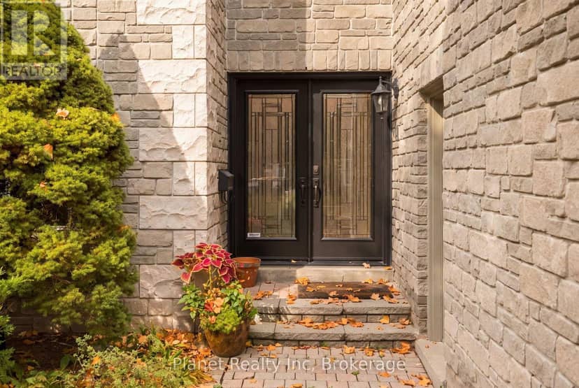 7 - 25 Manor Park Crescent, Guelph, photo 4