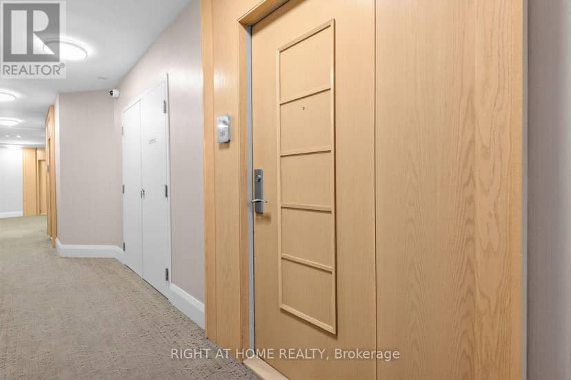 107 - 509 Beecroft Avenue, Toronto, photo 3