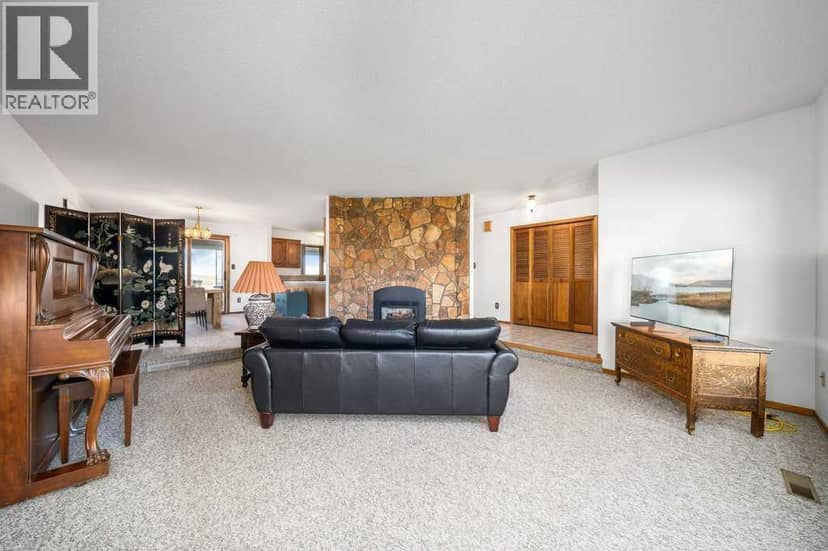 80 East Glen Drive SE — photo 12 of 40
