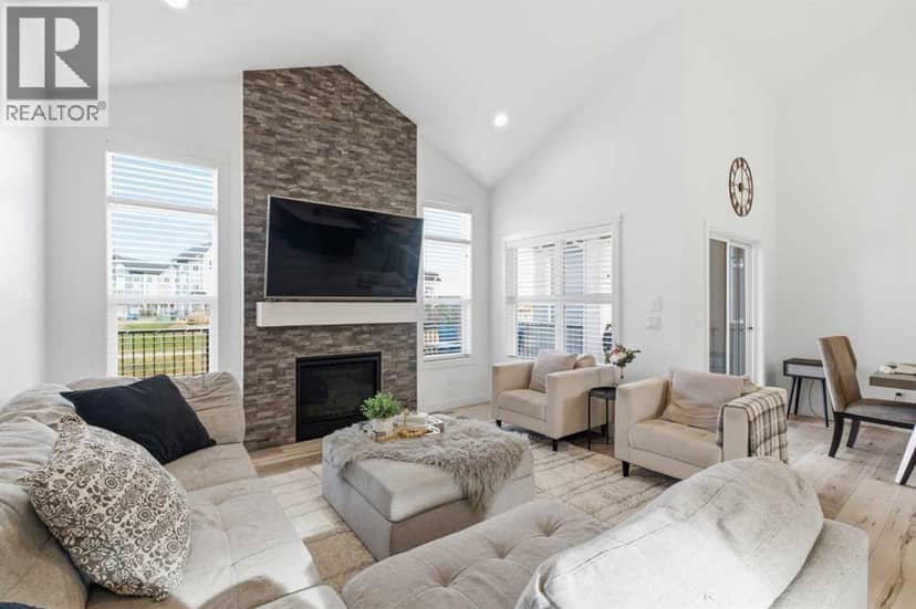 1323 Bayside Drive SW — photo 9 of 40