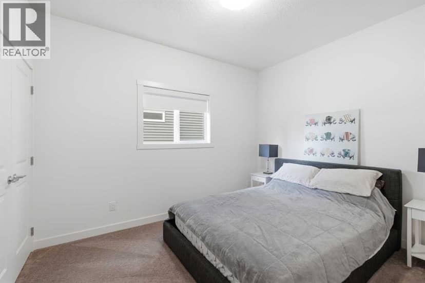 1323 Bayside Drive SW — photo 16 of 40
