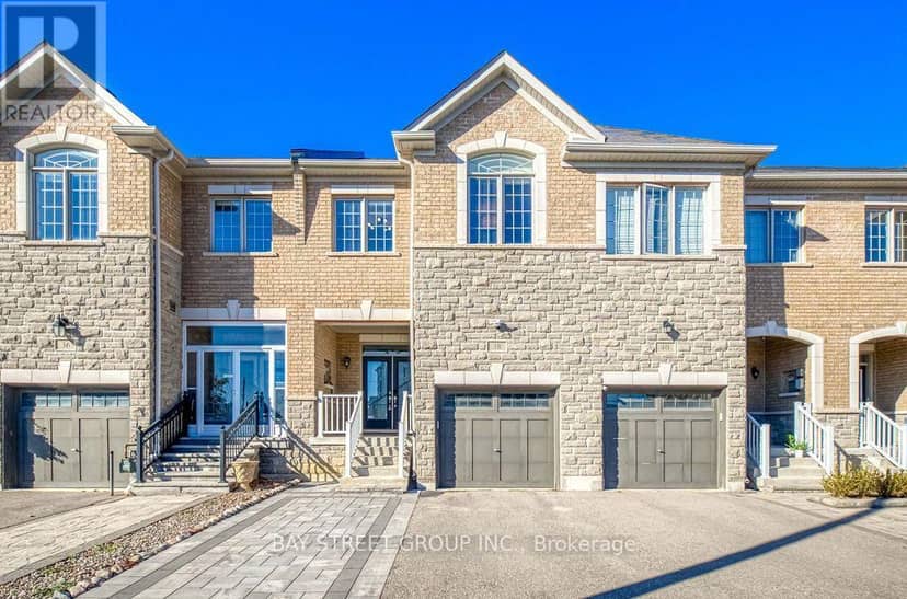 38 Port Arthur Crescent, Richmond Hill