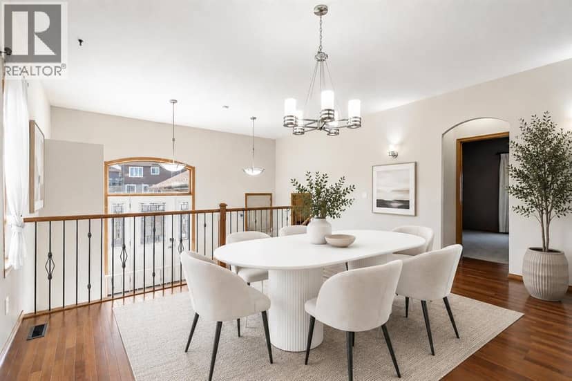 1207 Westmount Drive — photo 9 of 40