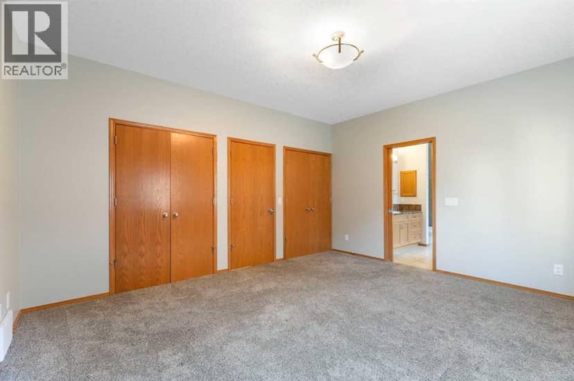 1207 Westmount Drive — photo 24 of 40