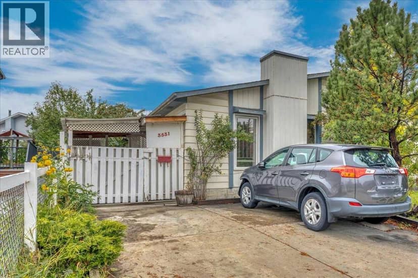 3531 42 Street NE, Calgary, photo 2