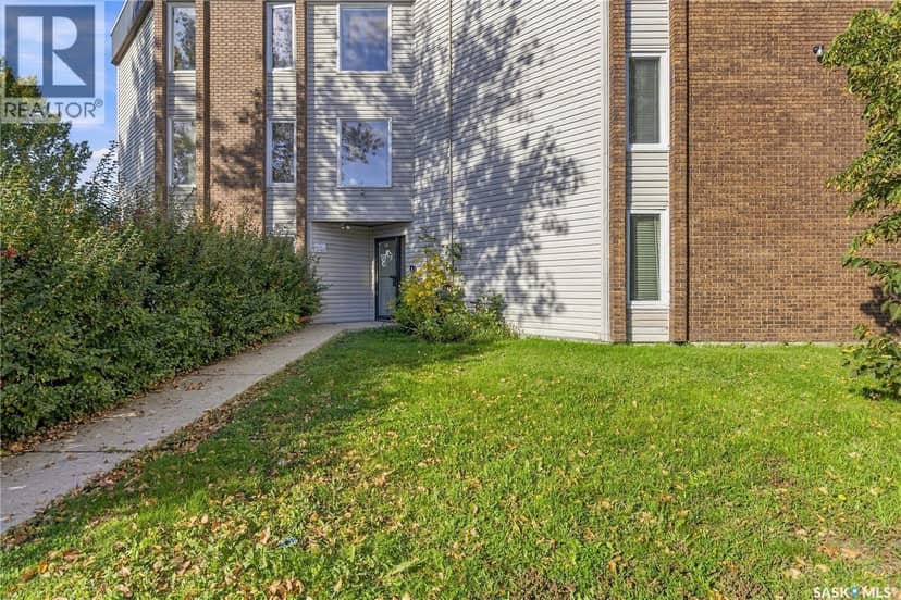 303 302 Tait CRESCENT, Saskatoon, photo 2