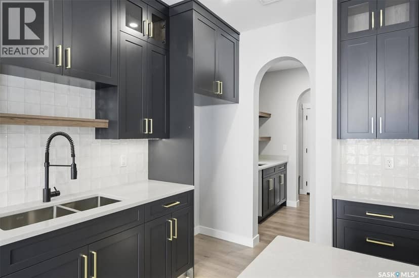 347 Katz AVENUE — photo 10 of 30