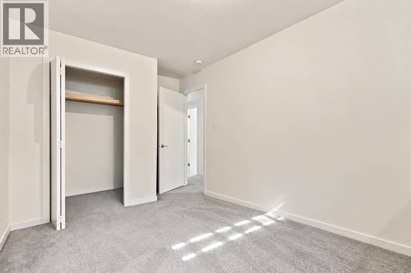 529 28 Avenue NW — photo 38 of 40